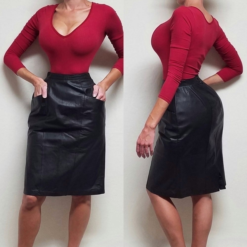 𝅺VINTAGE Black Leather High Rise Paneled Deep Side Pockets A-line Midi Skirt L